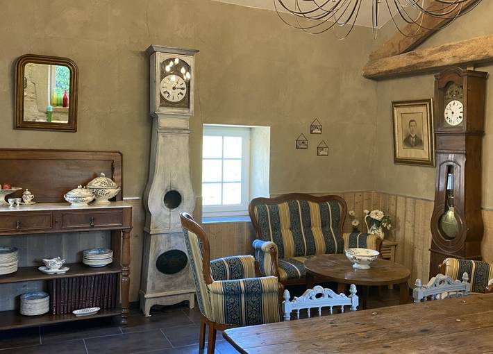 Gîte pour 8 personnes, avec piscine ainsi que jardin et terrasse dans Privas - 2