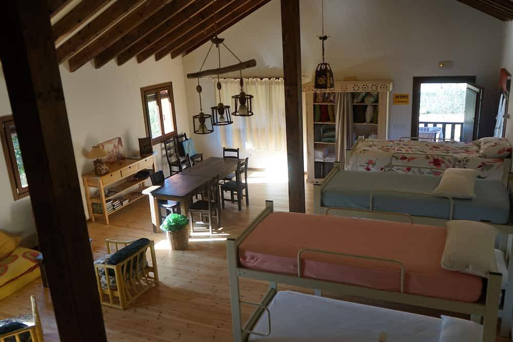 La Senda Tourist Hostel (Las Médulas) in Carucedo, El Bierzo