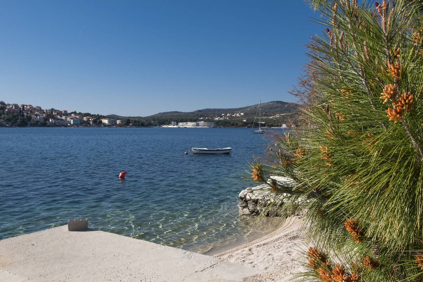 Apartamento entero, Apartments Osti in Razanj, Condado de Šibenik-Knin