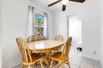 Vacation Rental for 7 Guests in Pompano Beach, Broward County, Picture 3