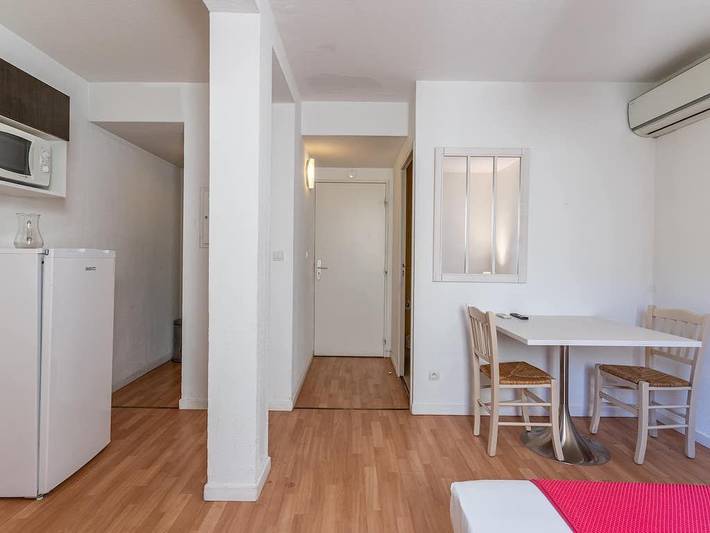 Studio entier, Studio pour 2 personnes avec piscine in La Londe-les-Maures, Parc national de Port-Cros