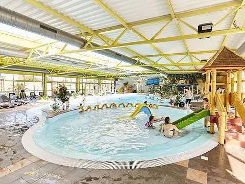 Camping pour 6 personnes à Château-d'Olonne