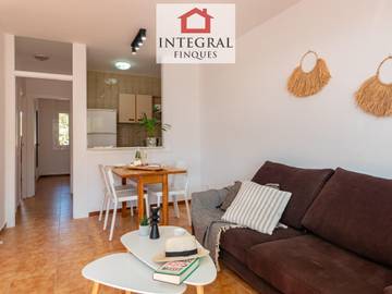 Apartment for 4 People in Palamós, Lower Empordà, Photo 2