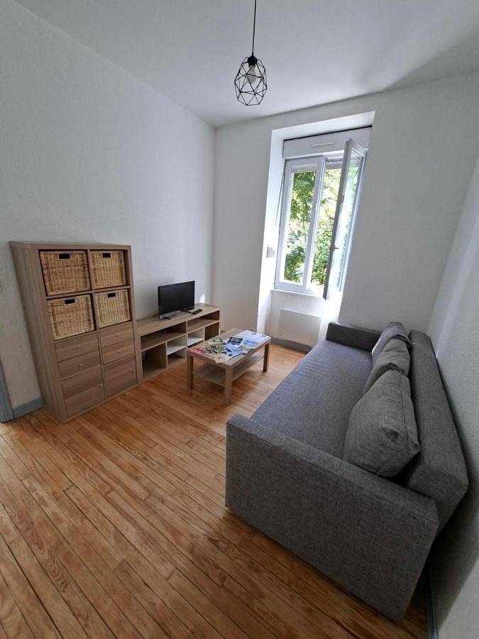 Location de vacances pour 4 personnes, avec Terrasse et Jardin à Accons