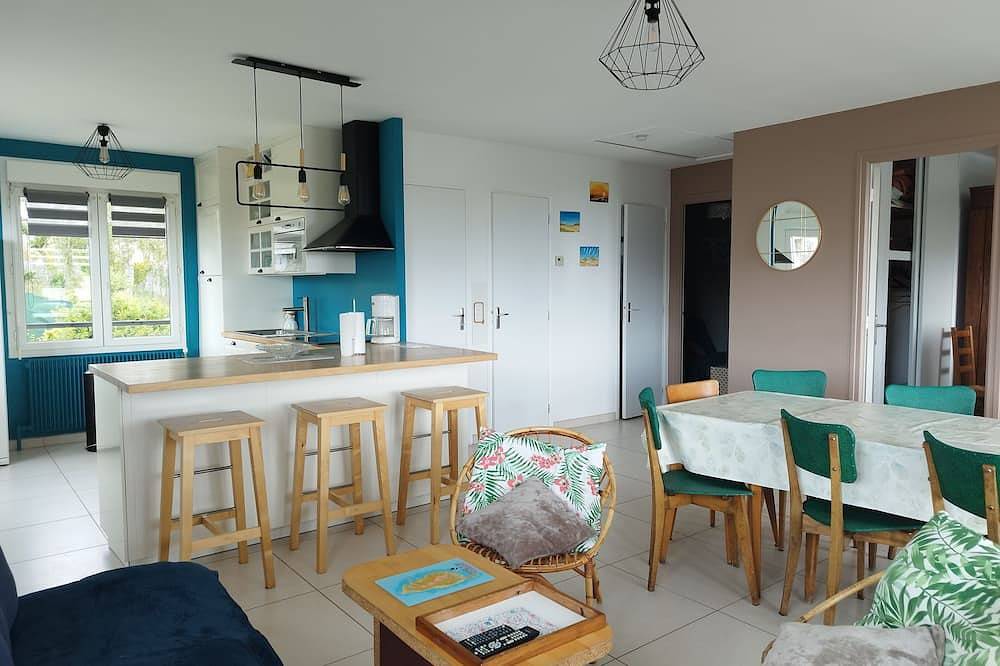 Maison de Vacances Granville Entre 2 et 8 Personnes in Granville, Côte de la Déroute