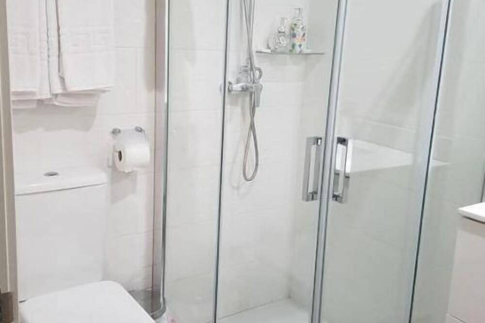 Entire apartment, San Fermin Apartment in Ubiarco, Santillana del Mar