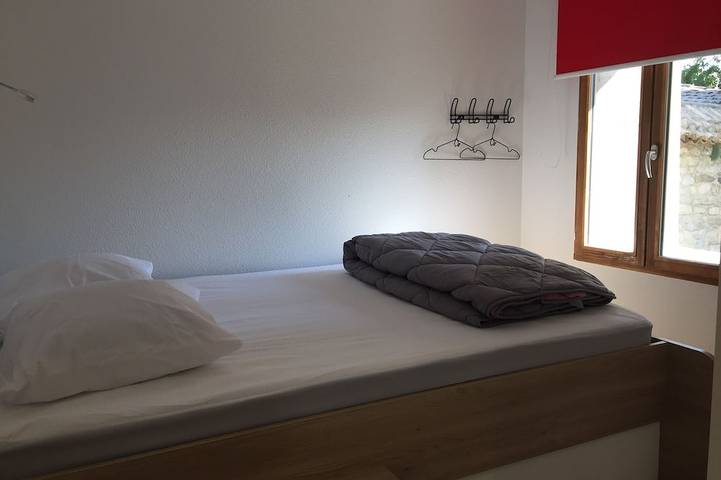 Gîte pour 4 personnes, avec terrasse à Baix - 3