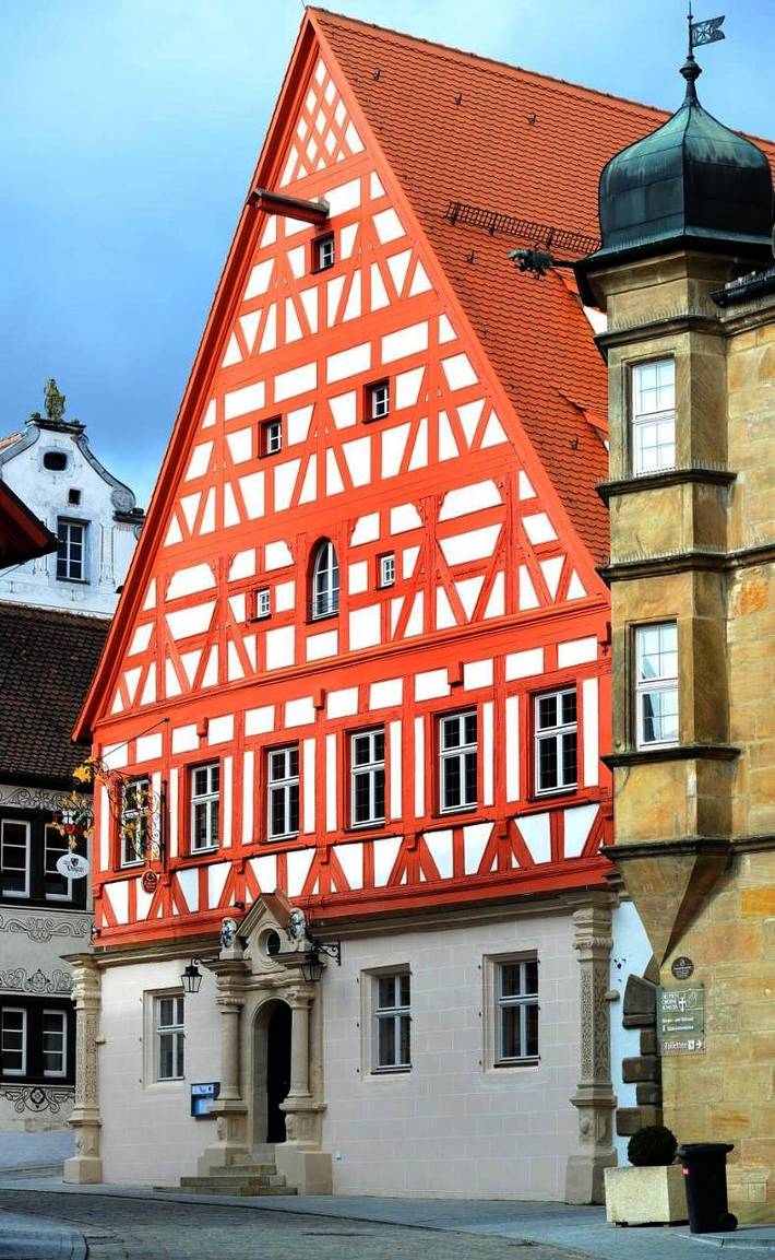 Hotel für 3 Personen, mit Terrasse und Sauna in Wolframs-Eschenbach