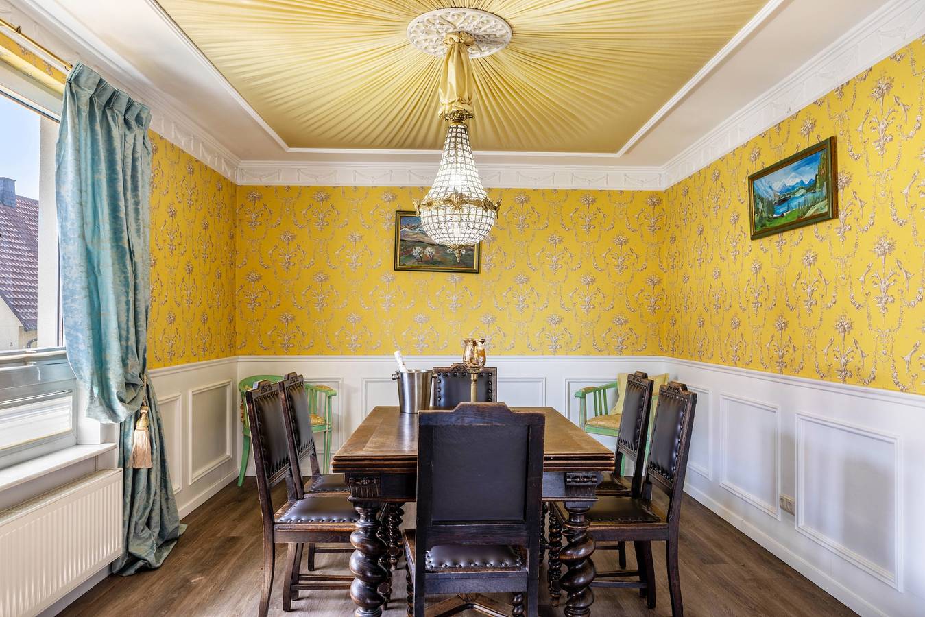 Ferienhaus 'Barockhaus Fulda' mit privater Terrasse, privatem Garten und Wlan in Petersberg, Rhön-Hessen
