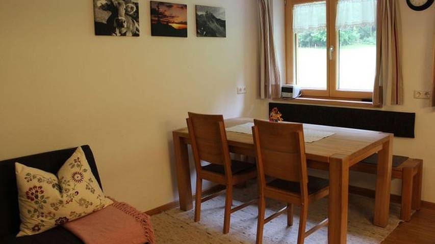 Gîte pour 5 personnes, avec jardin à Bezau - 4