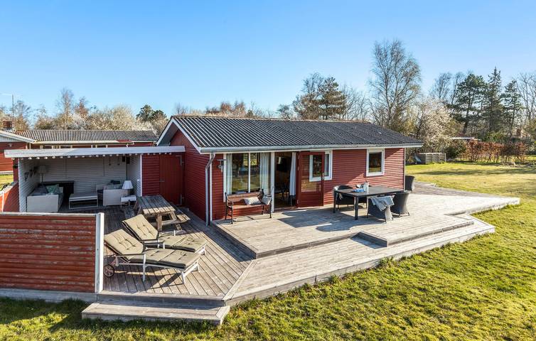 Ferienhaus für 6 Personen, mit Terrasse und Garten - 1