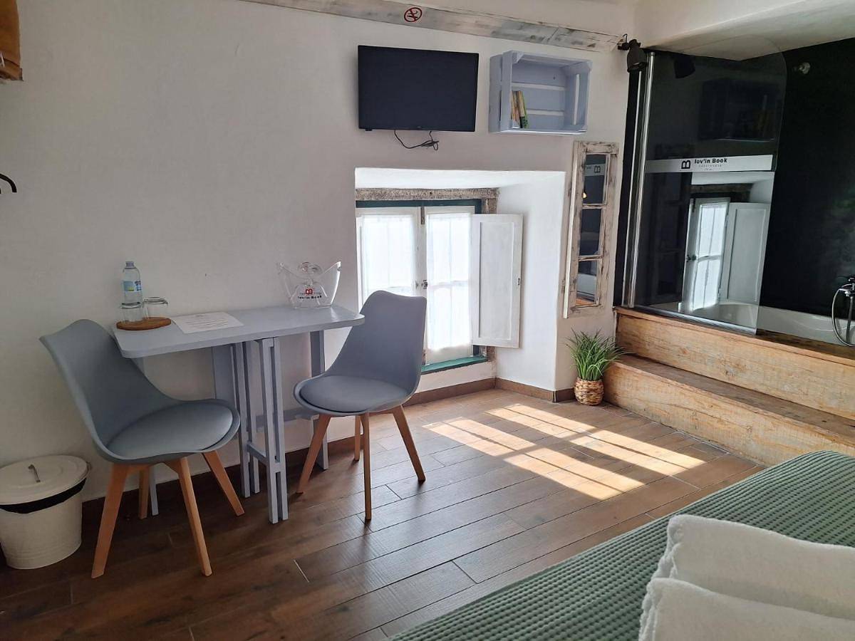 Lovin Book Guesthouse in Óbidos, Leiria distrito