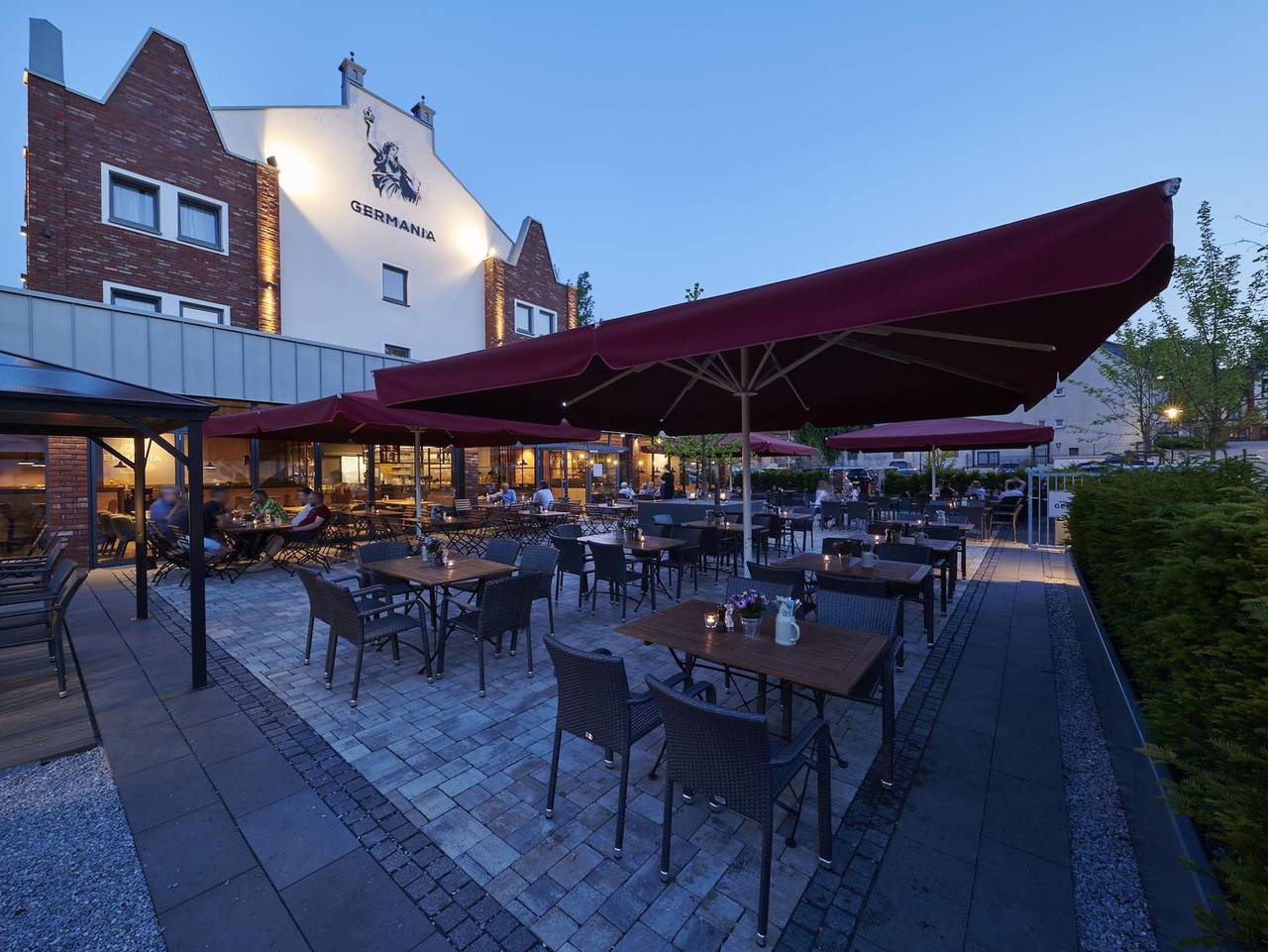 Germania Hotel Restaurant - Komfort Doppelzimmer mit Balkon in Wissen, Altenkirchen & Umgebung