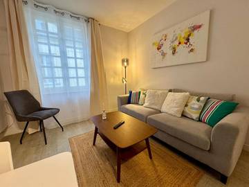 Gîte pour 2 personnes, avec terrasse et jacuzzi, animaux acceptés dans Château de Saumur