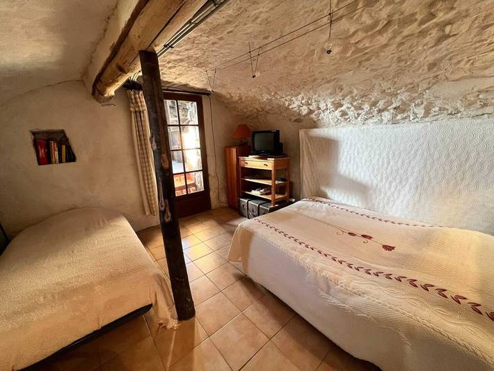 Gîte pour 3 personnes, avec terrasse à Valleraugue - 3