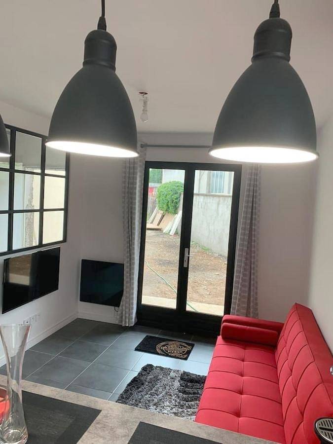 Location de vacances pour 3 personnes, avec terrasse et vue à Oullins - 4
