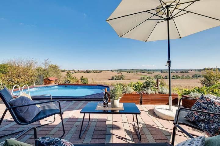 Ferienhaus für 6 Personen, mit Pool