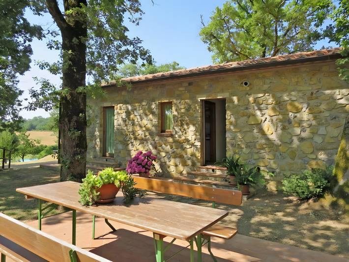 Casa vacanza per 8 persone, con giardino in Montieri