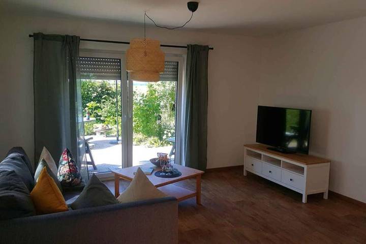 Ferienwohnung für 2 Personen, mit Ausblick und Garten in Upgant-Schott - 4