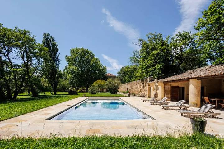 Location de vacances pour 14 personnes, avec jardin à Orange - 2