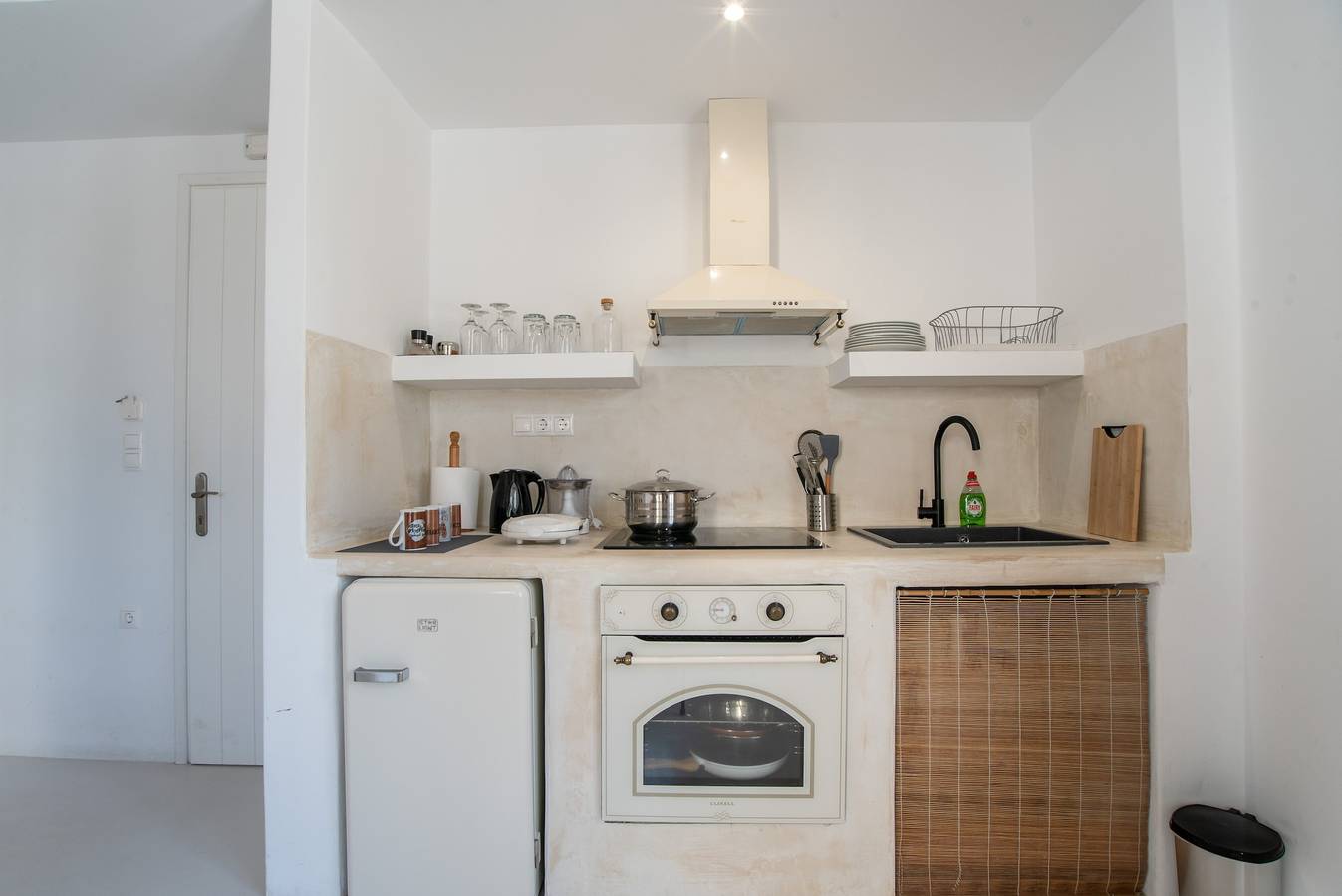 Studio entier, Studio 'Helmos Family' avec Wi-Fi et climatisation in Naxos Ville, Cyclades