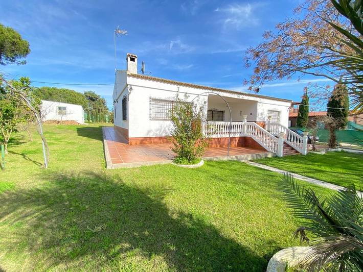 Chalet para 20 personas, con Balcón y Jacuzzi además de Terraza y Jardín en Huelva - 3