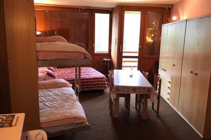 Ganze Wohnung, Cozy studio apartment for skiers and nature lovers in Cervinia, Valtournenche