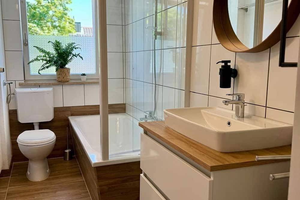 Ganze Wohnung, Apartment am Ronhof in Fürth, Franken