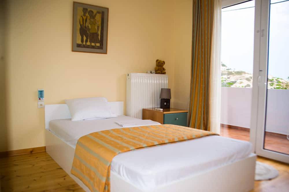 Ganze Wohnung, Traumwohnung in Top-Lage direkt am Strand gelegen, mit wunderschönem Meerblick in Lygaria, Achlada