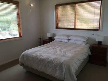 Holiday Home for 8 People in Blueys Beach, New South Wales, Photo 1