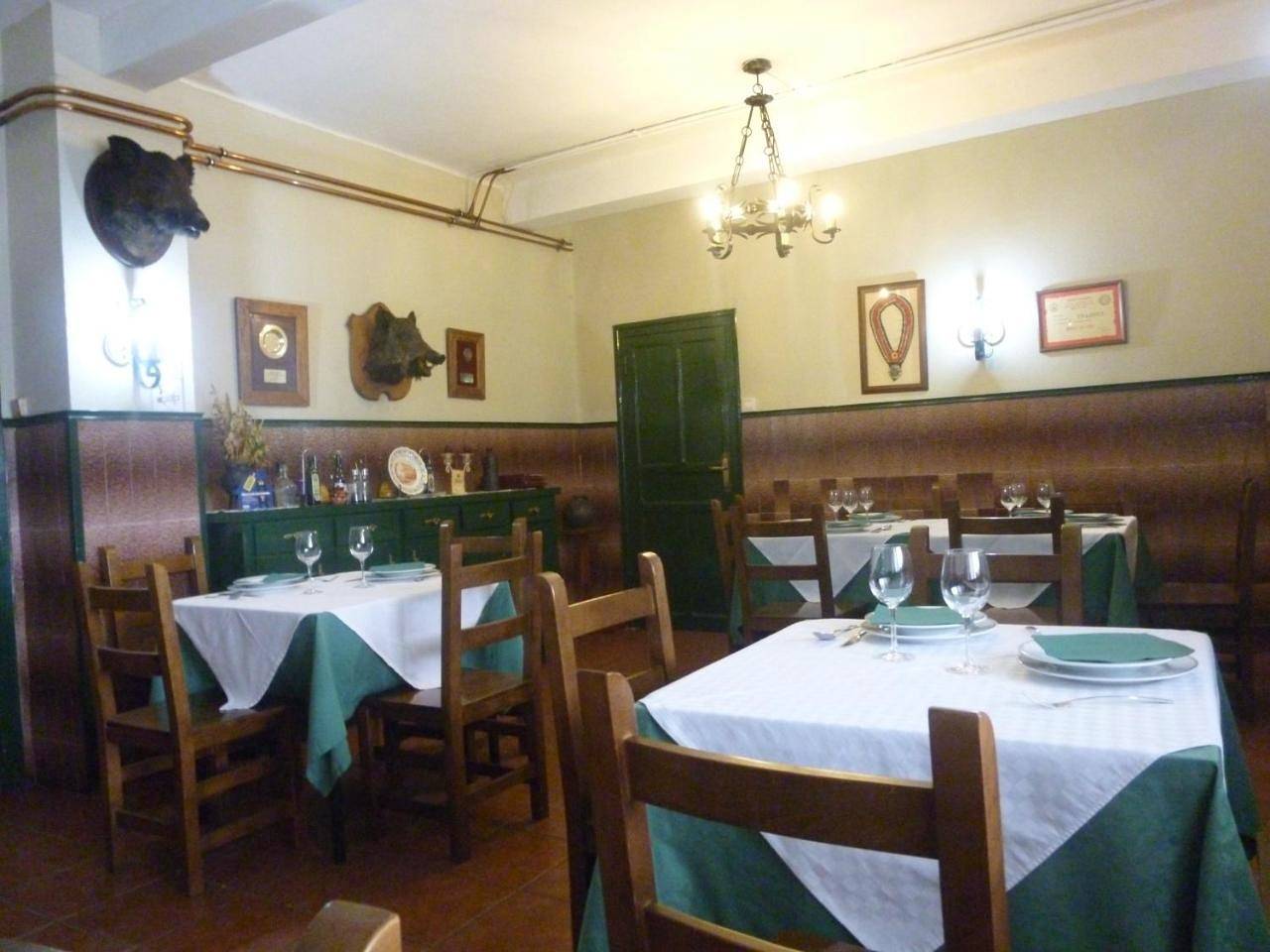 Hotel Rural La Pista in Cangas del Narcea, Parque Natural de las Fuentes del Narcea, Degaña e Ibias
