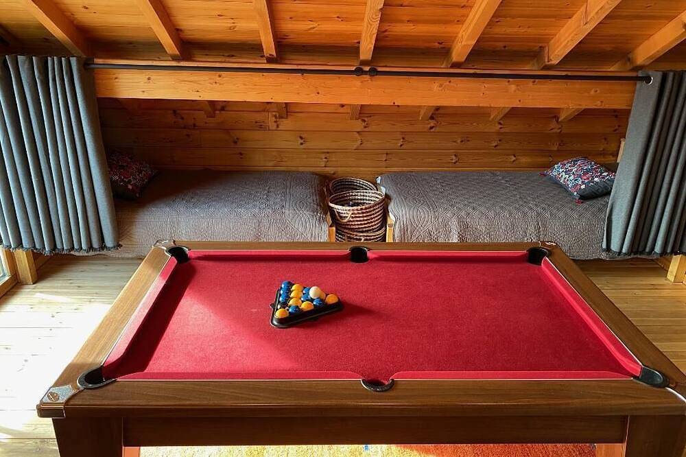 Gérardmer-Xonrupt, Chalet les Pins 2-14 pp, 5 habitaciones, sur, wifi, sauna, billar, vista de 360 ° in Xonrupt-Longemer, Parque natural regional de los Ballons des Vosges