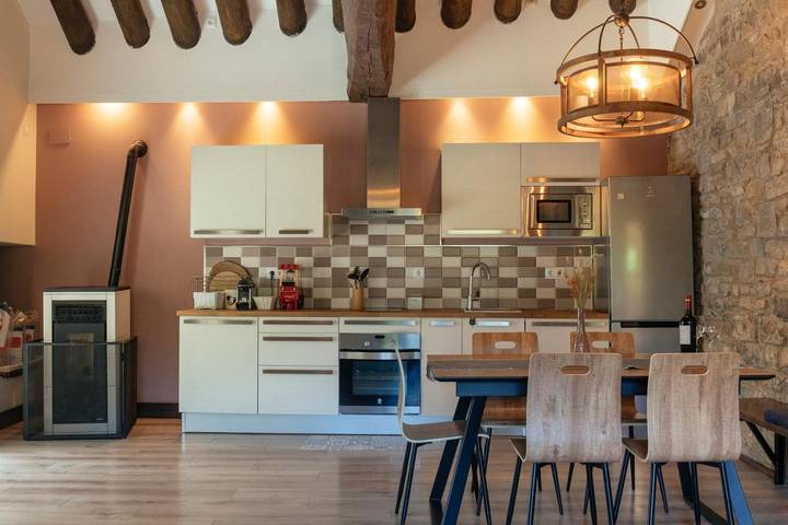 Casa rural para 8 personas, con vistas y terraza, Se admiten mascotas en Parque nacional de Ordesa y Monte Perdido - 2