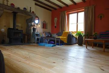 Location de vacances pour 21 personnes, avec vue et jardin à Combourg