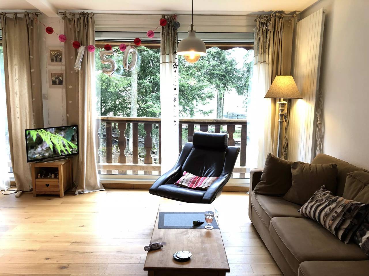 Apartamento entero, Apartamento con piscina - 6 personas in Le Lioran, Laveissière