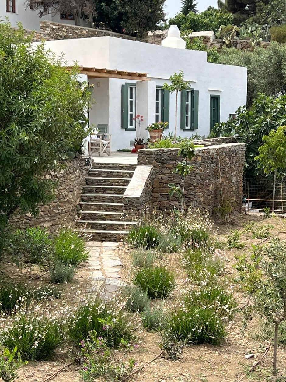 #Hh02 Olive House in Apollonia in Apollonia, Cícladas