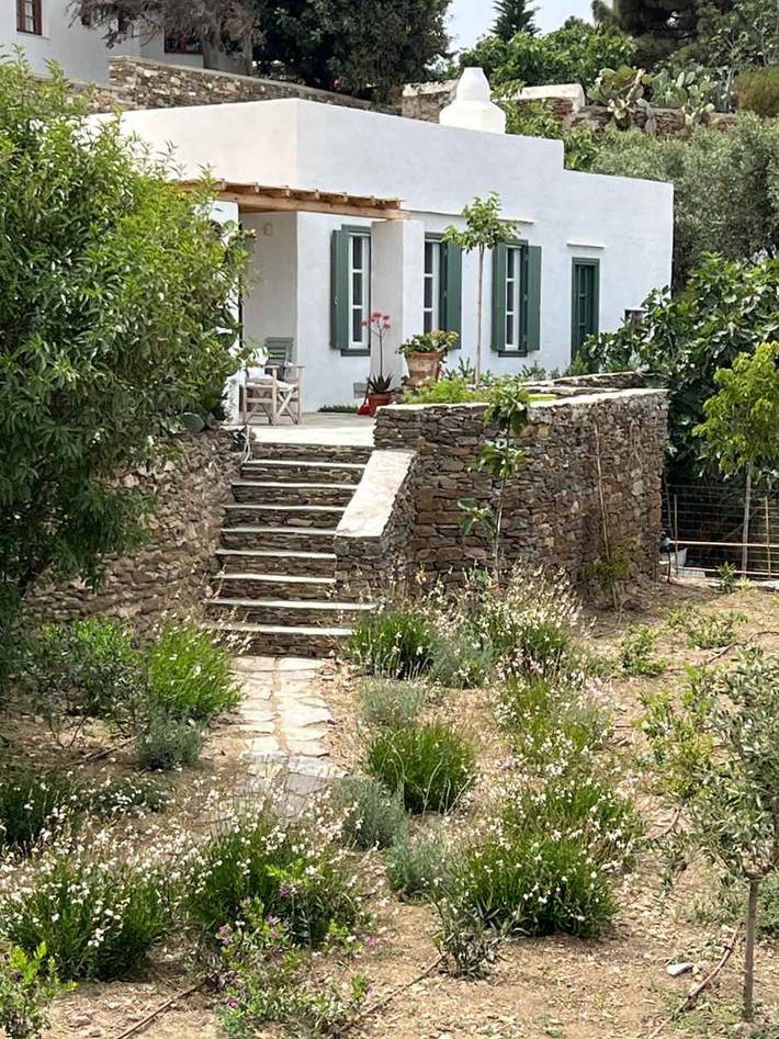 Location de vacances pour 4 personnes, avec jardin, adapté aux familles dans Sifnos - 2