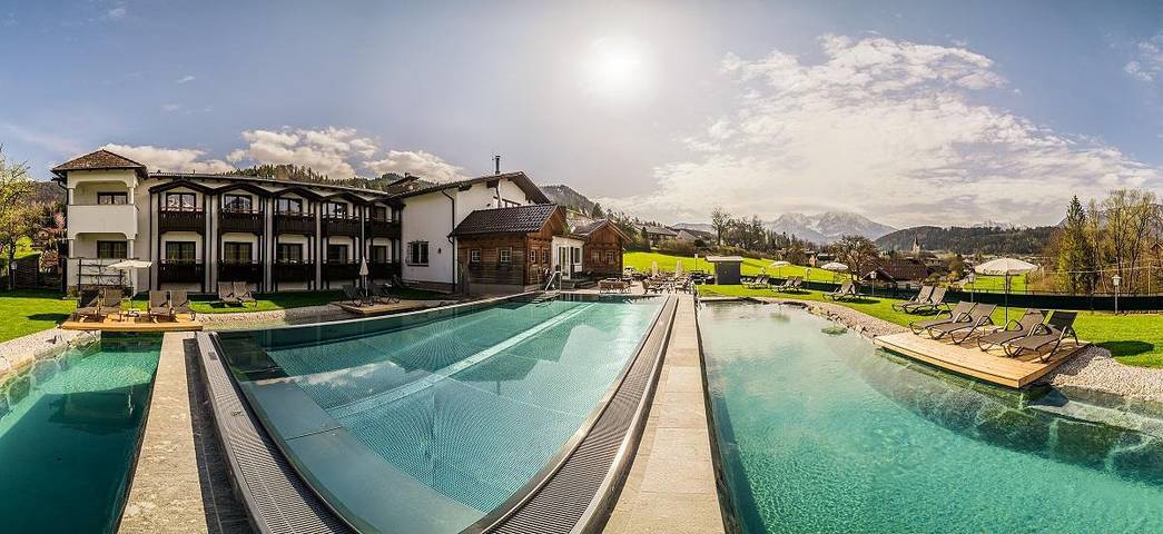 Hotel für 2 Personen, mit Terrasse und Garten sowie Pool und Sauna in Windischgarsten