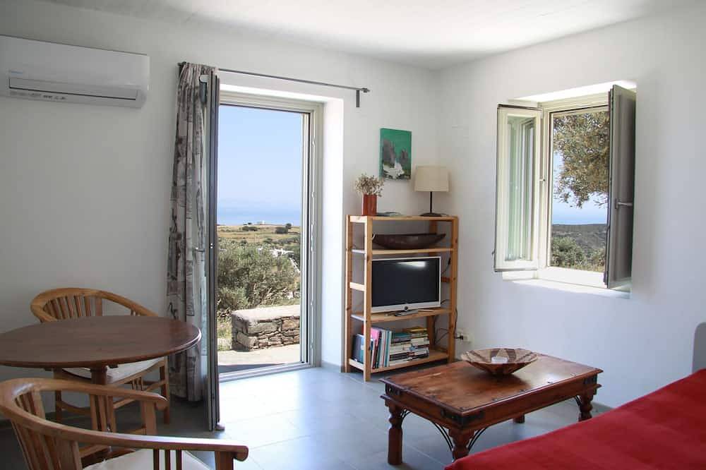 Anthos Lodge with panoramic sea view, surrounded by hiking trails in Kykladen