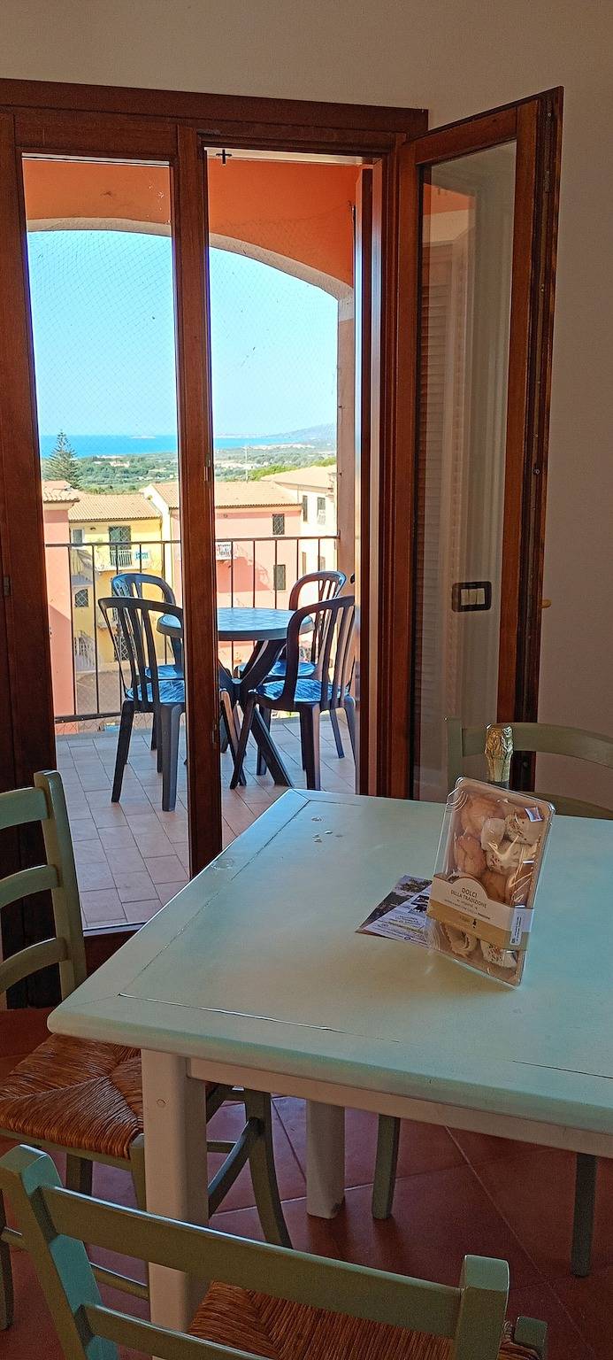 Appartamento intero, Moderno appartamento vista mare 700mt dal mare al centro della costa nord sarda in La Muddizza, Valledoria