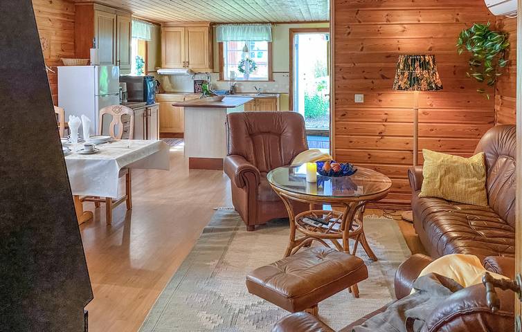 Ferienhaus für 4 Personen mit Garten in Jönköpings län