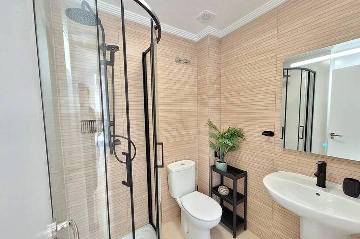 Lovely detached house with shared pool in a quiet urbanization. in San Fulgencio, Costa Blanca