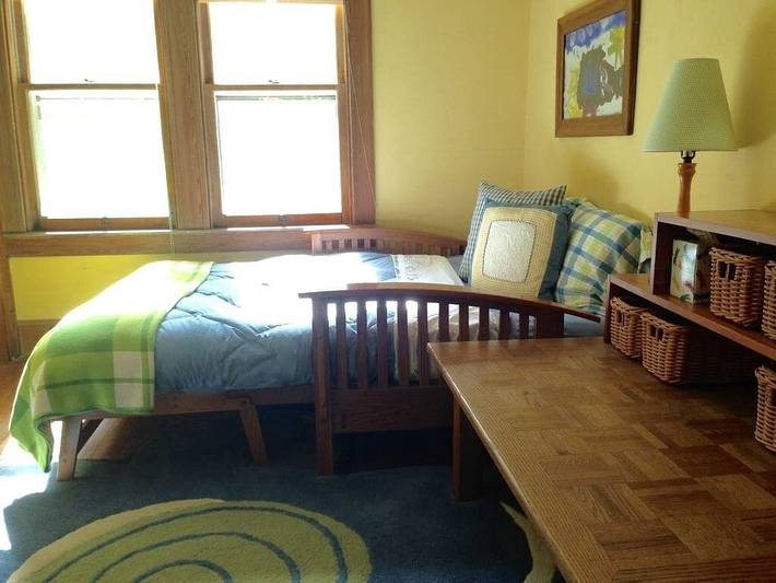 Vacation house for 4 people, with yard in Hudson Valley