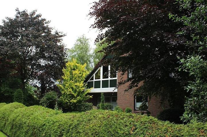 Ferienwohnung für 3 Personen, mit Balkon und Garten in Apen