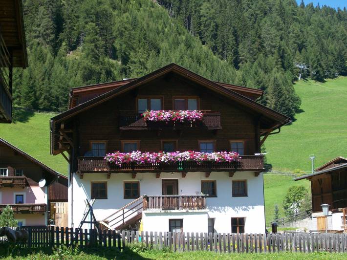 Ferienwohnung für 4 Personen, mit Balkon und Garten