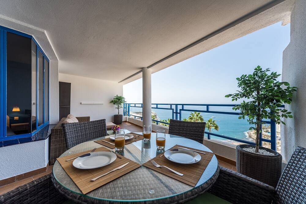 Apartamento entero, Apartamento con Terraza para Disfrutar de Bonitas Vistas con Wifi in Taurito, Mogán