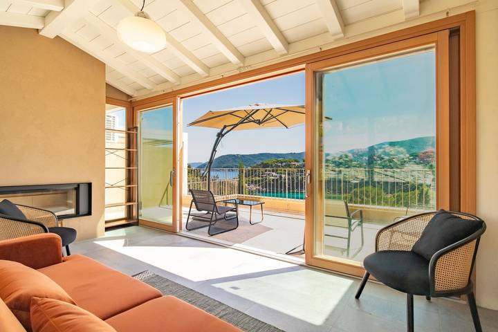 Ferienhaus für 4 Personen, mit Balkon und Terrasse