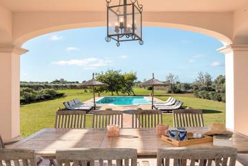 Finca in Es Llombards, Santanyí für 10 