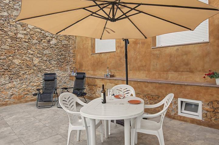 Hel lejlighed, Apartment 'Loft Antic Plankton - Masos De Pals' with Mountain View, Wi-Fi and Air Conditioning in els Masos de Pals, Pals Spanien