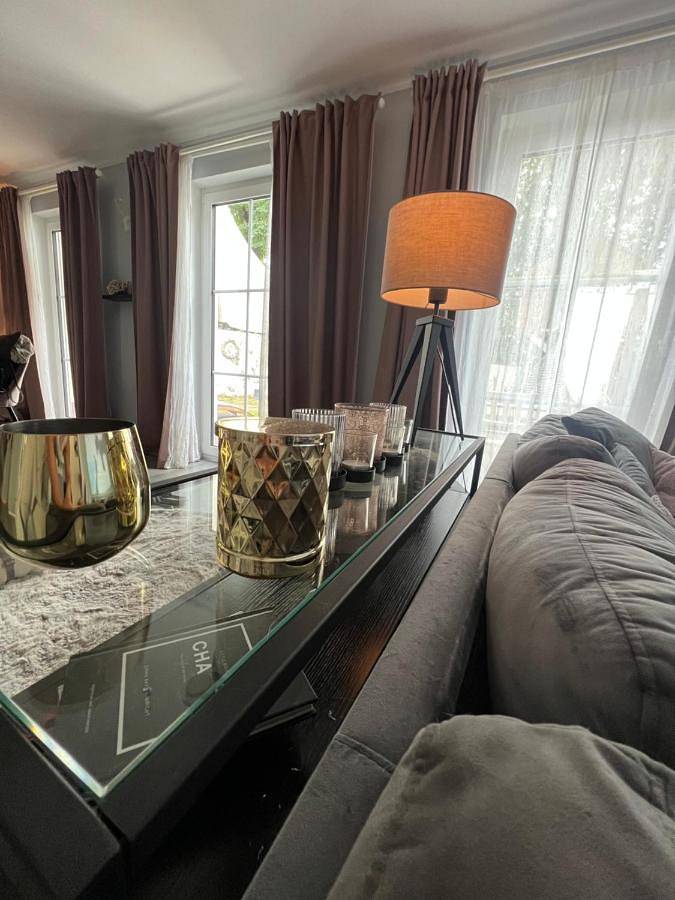 Four-Bedroom House in Falkensee, Havelland